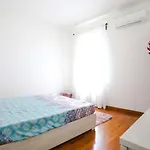 The Little House Of Gio And Gaia Gaslini And Sea